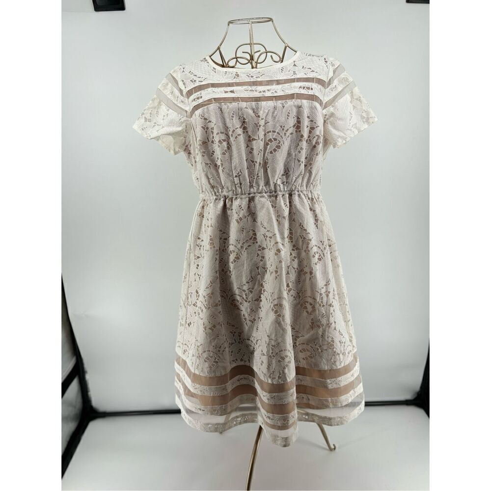 Motherhood Maternity Lace Dress Small White Pleated Short Sleeve Fit Flare - Picture 5 of 13